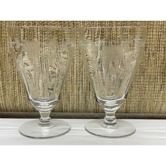 Grape flower etched parfait glasses Vine Princess House Pattern - Picture 2 of 3